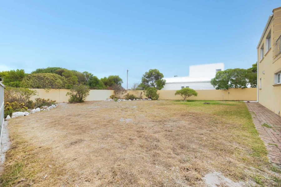 4 Bedroom Property for Sale in Pearly Beach Western Cape